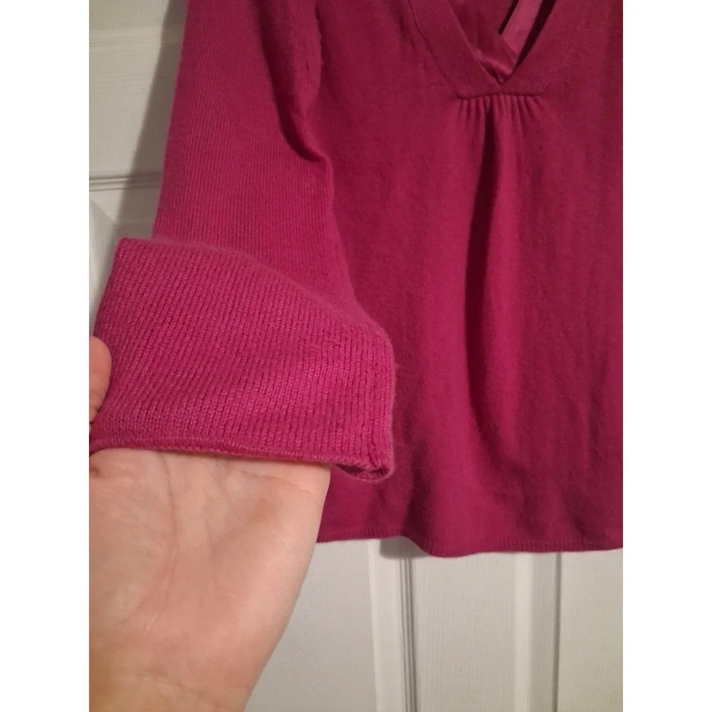 Ann Taylor Merino Wool Angora Sweater Small Magenta Deep V Neck Satin Trim